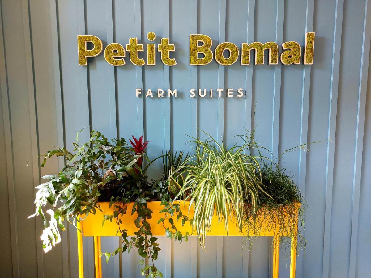 Les Suites De Petit Bomal Дюрбюи Экстерьер фото