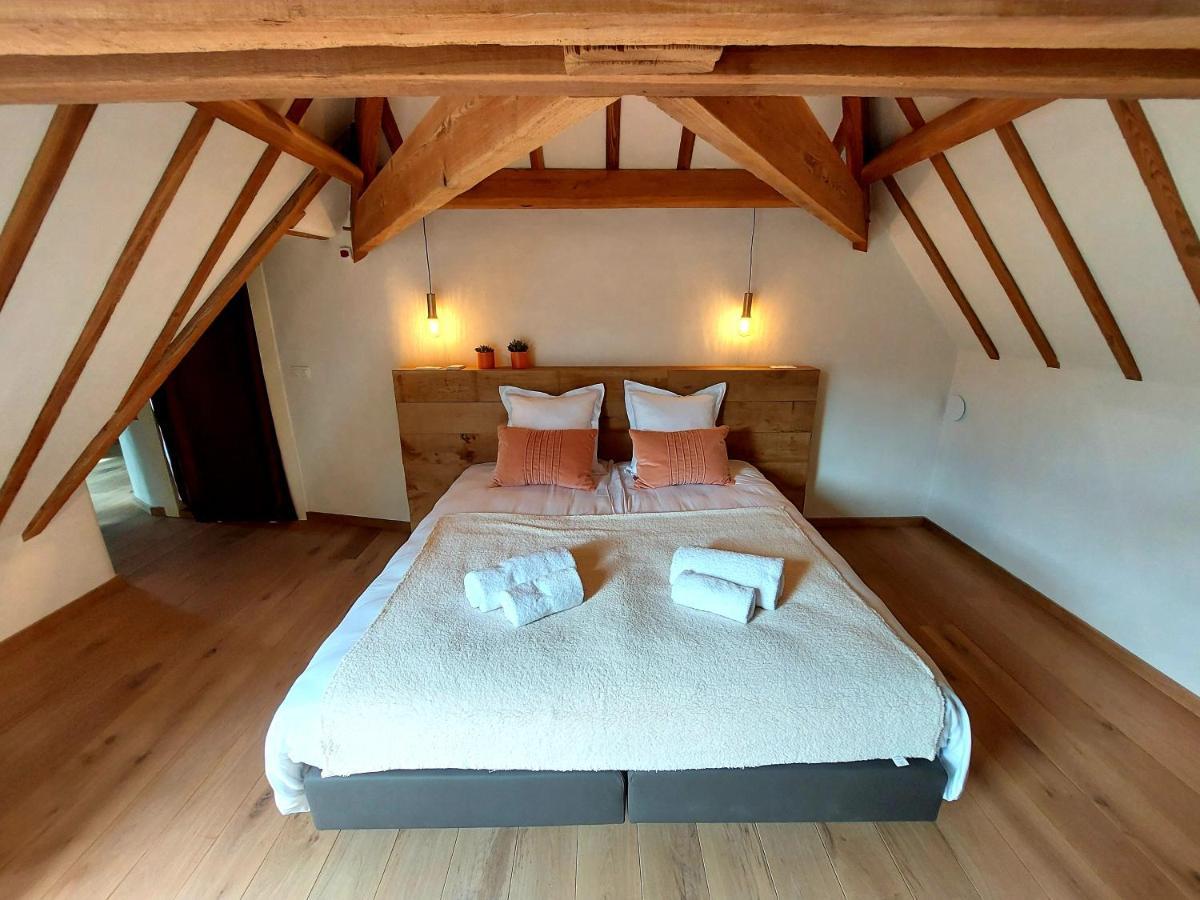 Les Suites De Petit Bomal Дюрбюи Экстерьер фото
